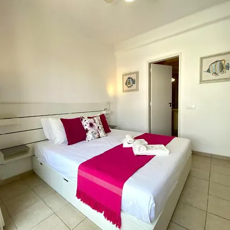 Twins 1 With Pool By Homing Apartamento *