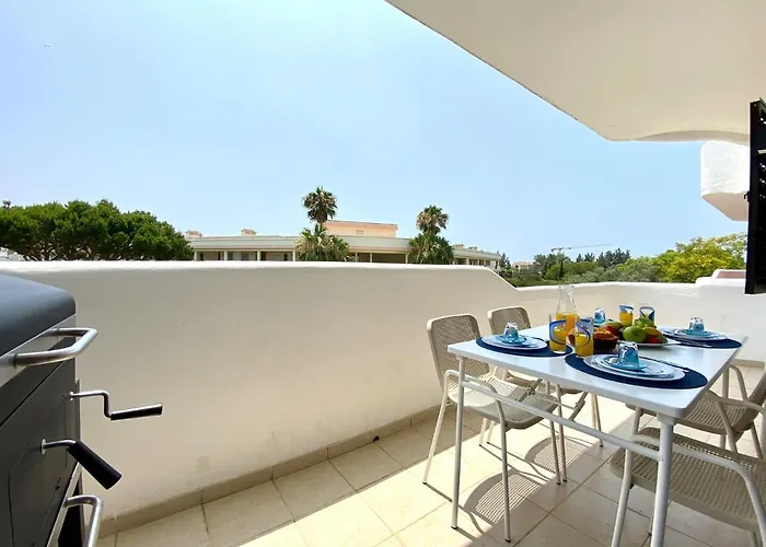 Twins 1 With Pool By Homing Apartament *