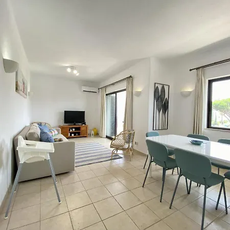 Apartment Twins 1 With Pool By Homing