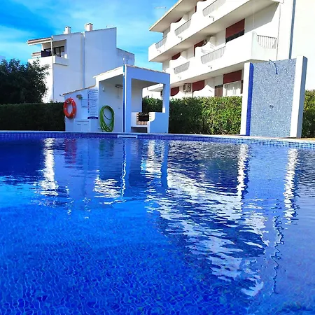 Twins 1 With Pool By Homing