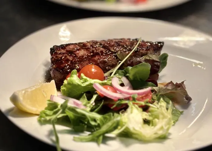 Twins 1 With Pool By Homing