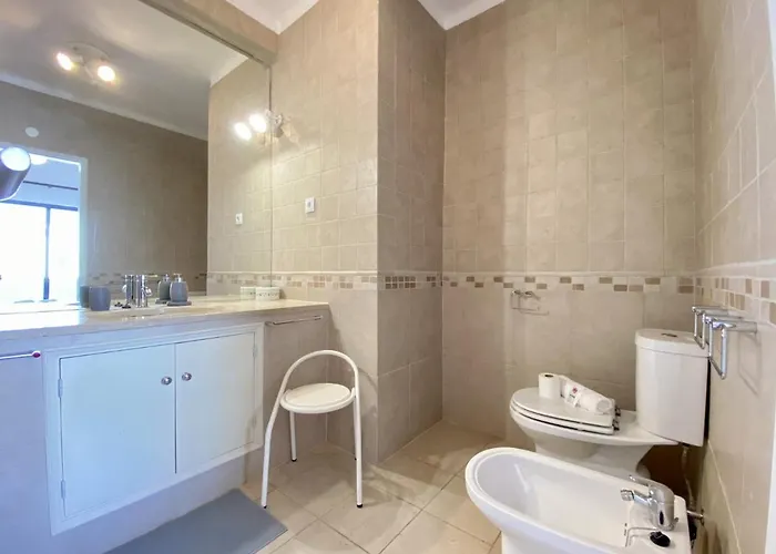 Twins 1 With Pool By Homing Apartamento *