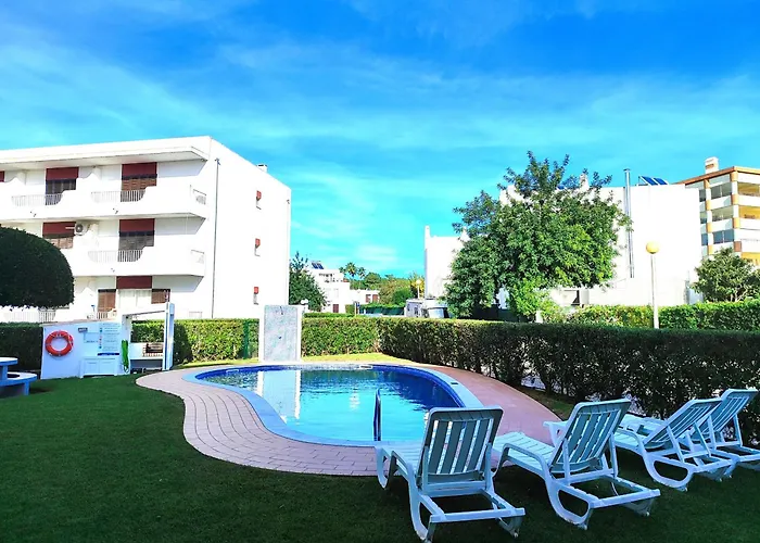 Twins 1 With Pool By Homing Apartamento